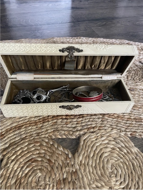 Other - Vintage Lot Silver tone & Jewelry Box